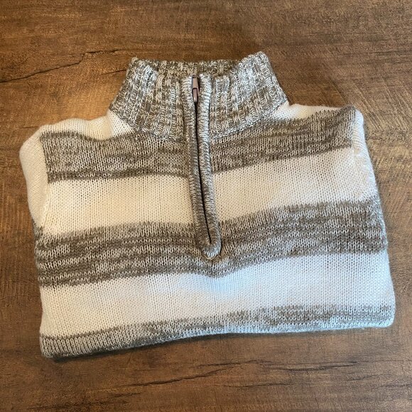 Boys Quarter Zip Sweater- Size 4 - Picture 2 of 4
